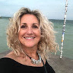 Meet your Posher, Dona